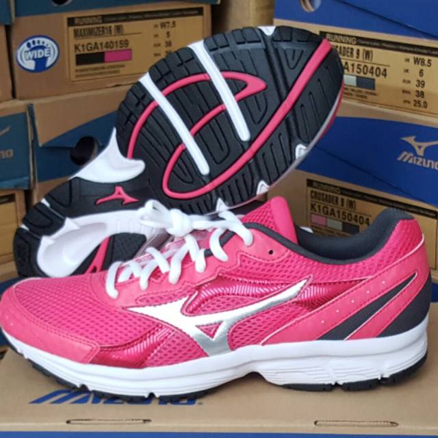 sepatu mizuno running