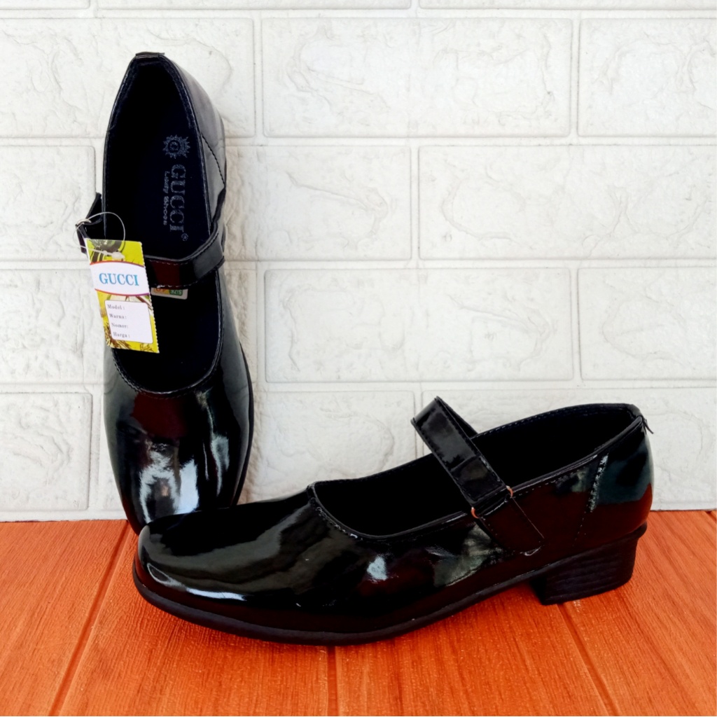 GG01 Sepatu Pantofel Glossy Kilap Hak 3cm Size 37-41 Hitam