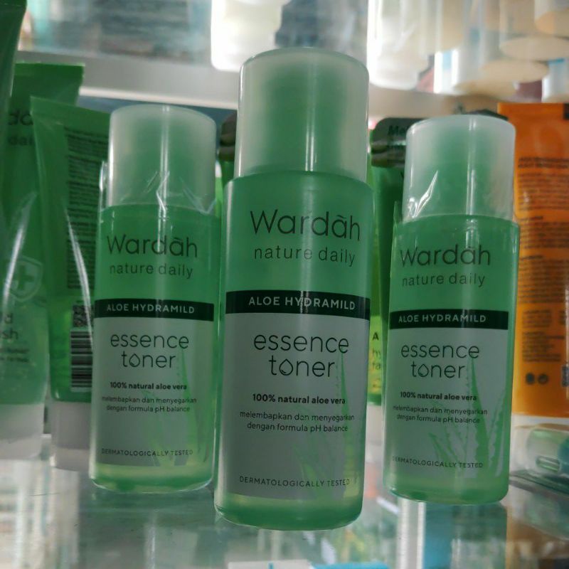 Wardah Nature Daily Aloe Hydramild Essence Toner 100ml 4in1 Essenses Mask Masker Wajah Face Mist