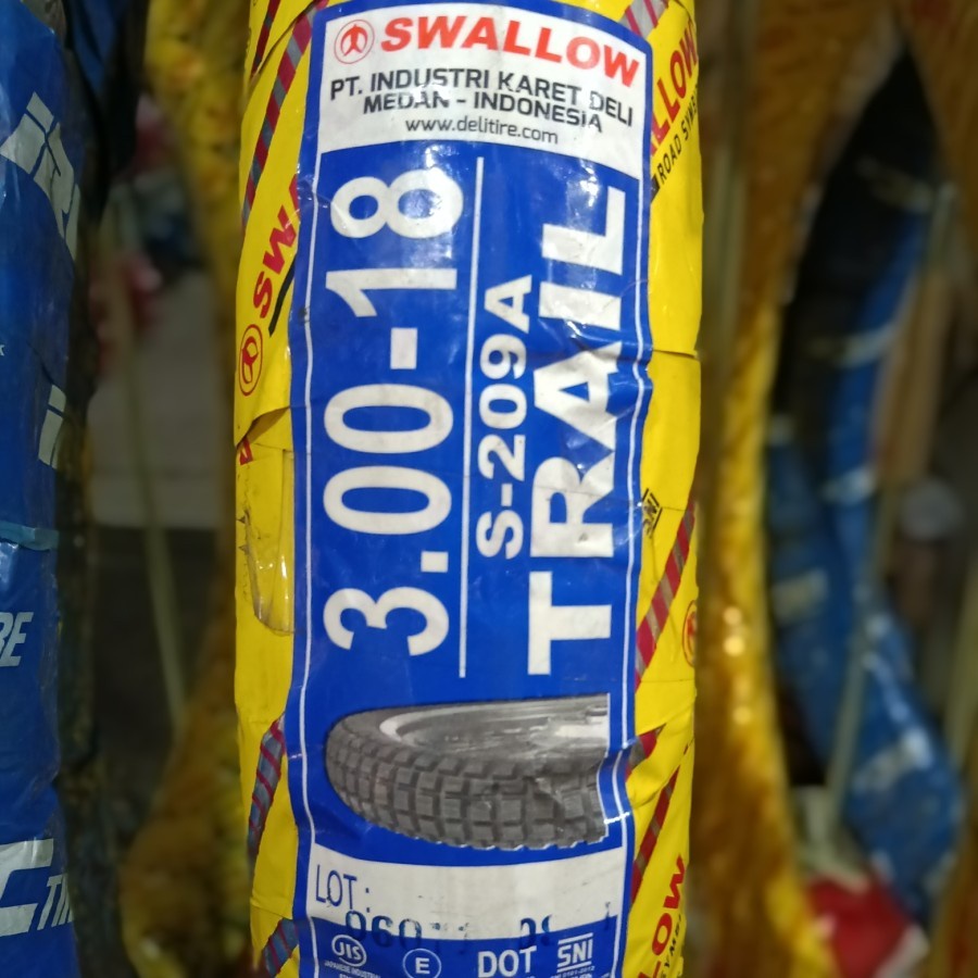 Ban Luar Motor Trail 18 Swallow Ukuran 300-18 S 209