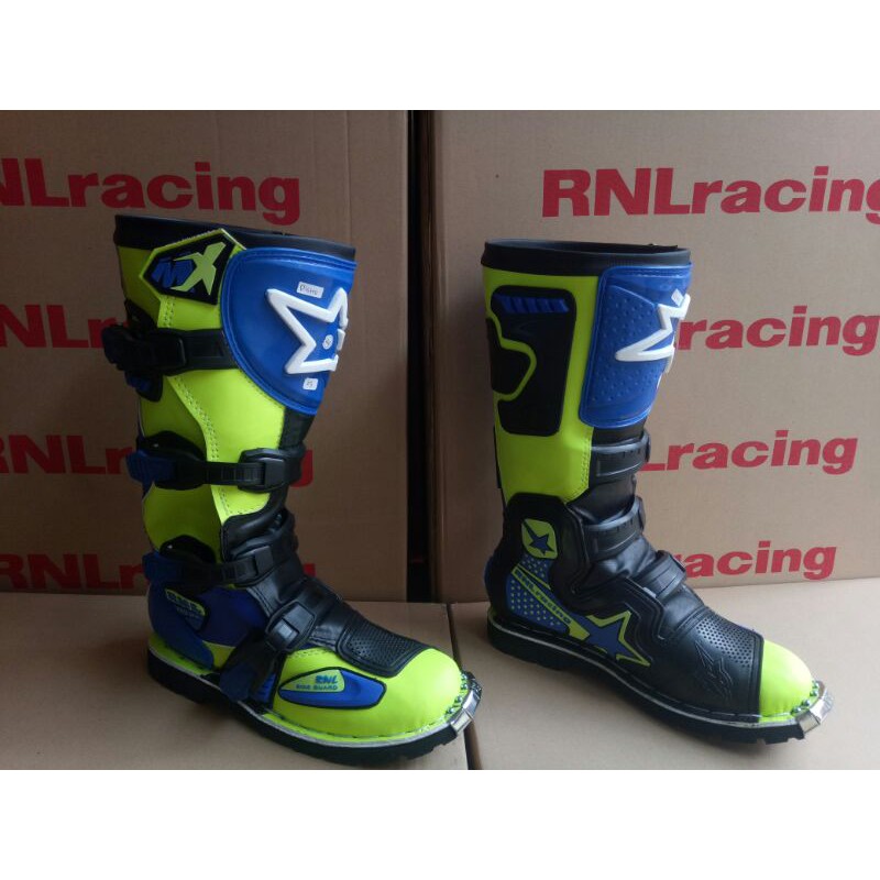 sepatu cross lokal merk rnl