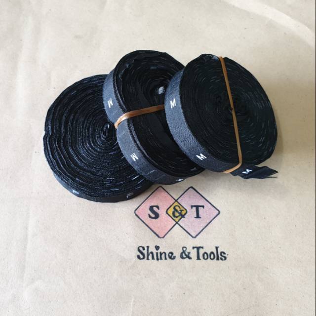 

Label Size Bordir Hitam