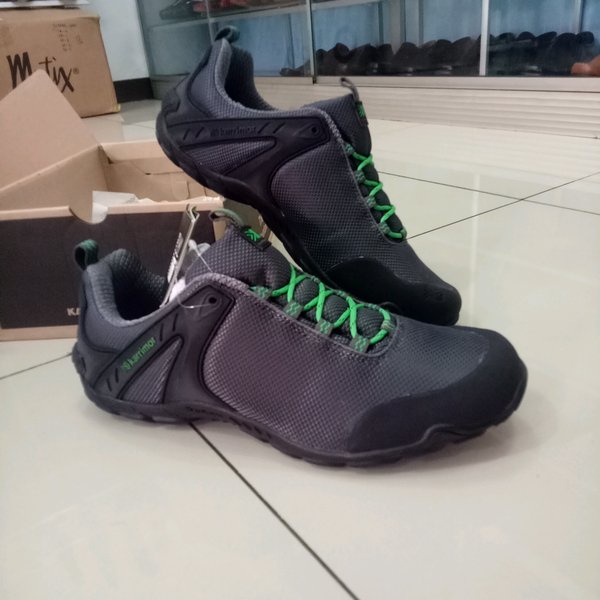 Sepatu Karrimor Newton 74