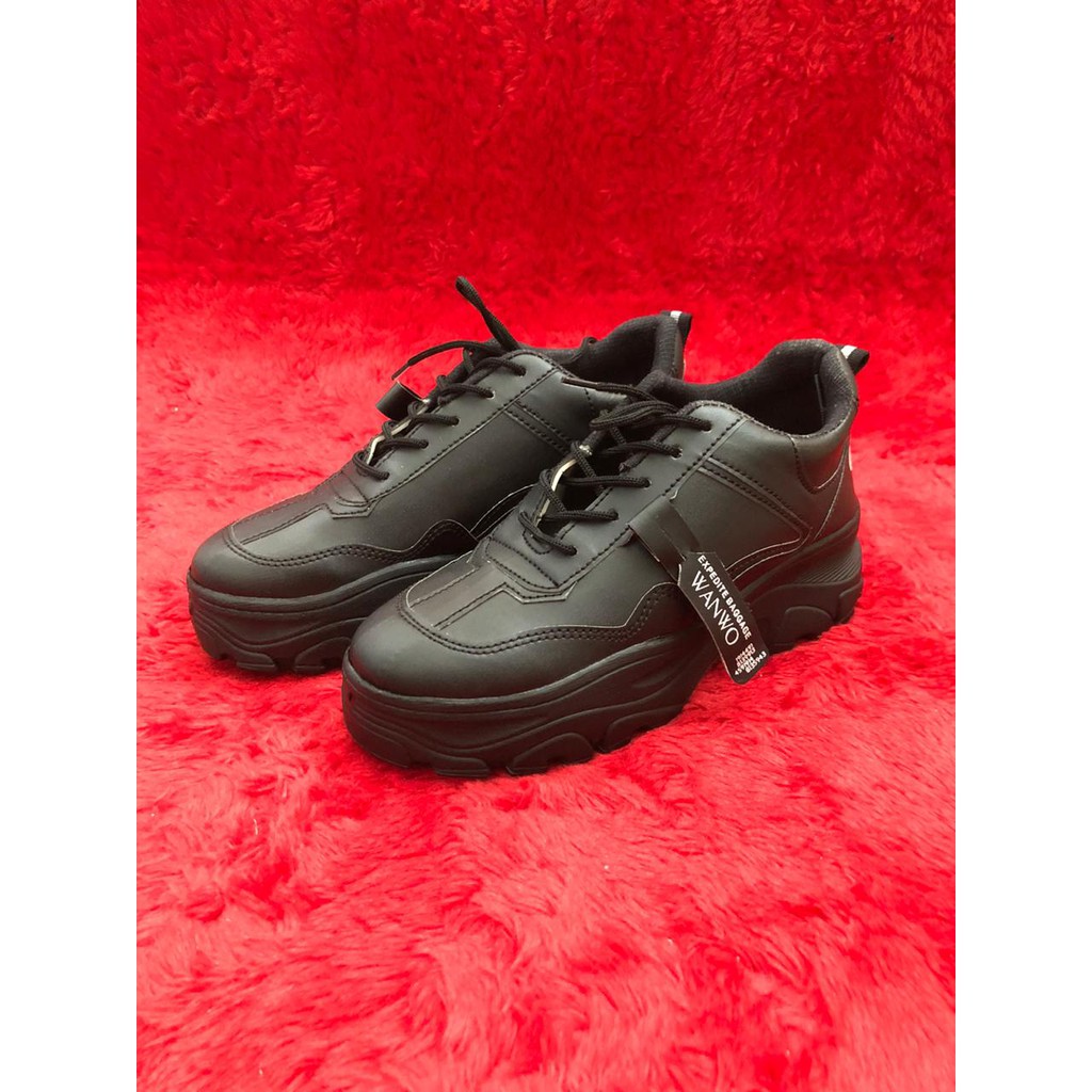 Sepatu Wanita Sneakers WW-6