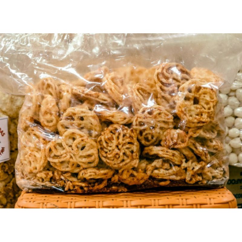 

Kerupuk Seblak Syahrini 100gr