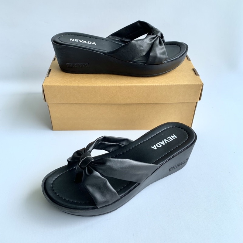 DISKON DAY! Sandal Wedges Japit - Sandal Wanita Nevada Terbaru