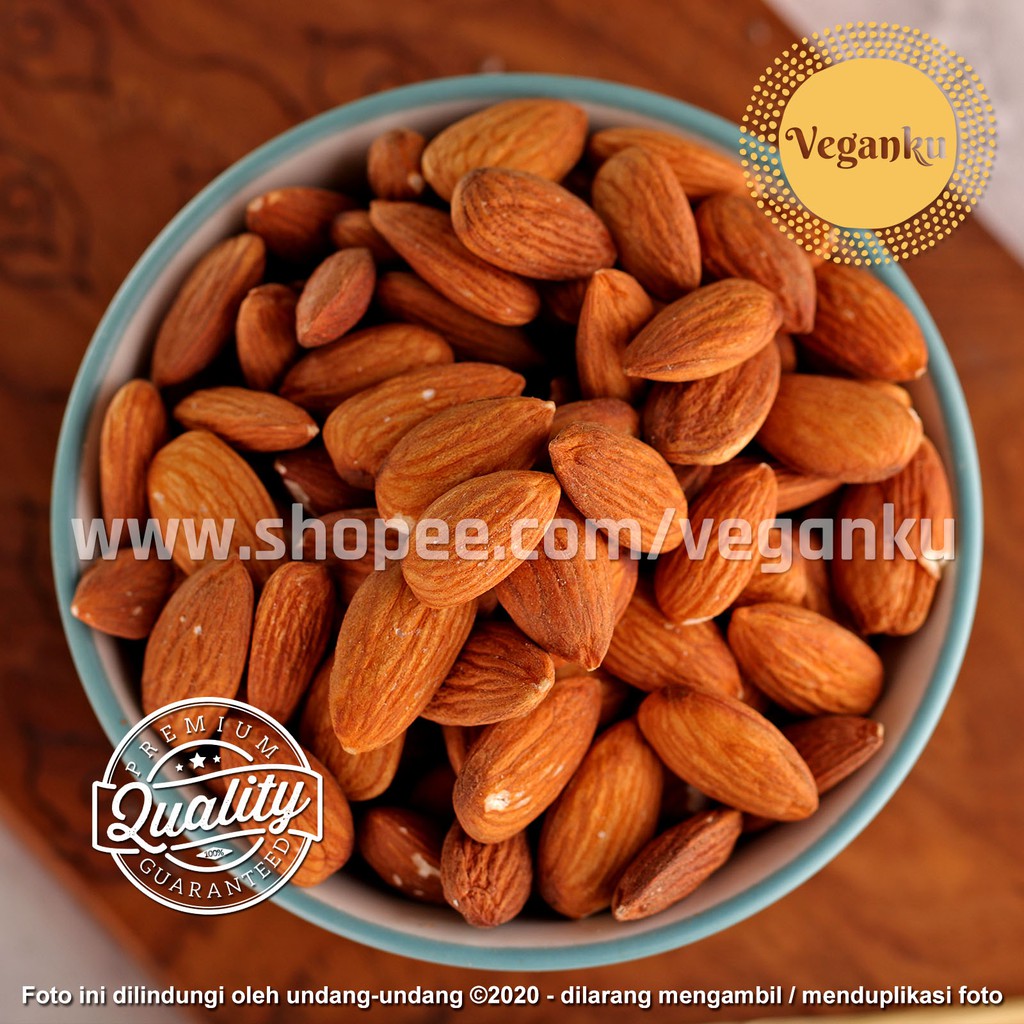 

Veganku - WHOLE Almond Kacang Kupas 500gr Mentah Utuh Natural Premium