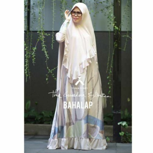 BAHALAP SIZE M & L " The Guardian of Borneo " by @yunia_syari.