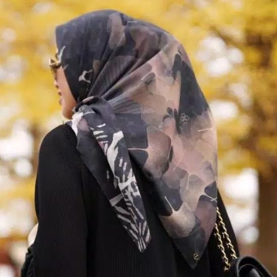 

BUTTONSCARVES GINKGO SERIES-BLACK SESAME