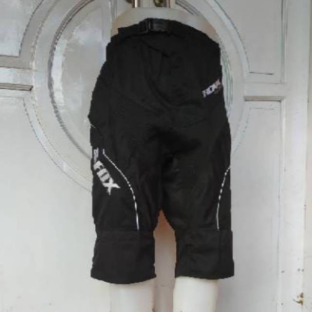 Celana cross pendek hitam Fox