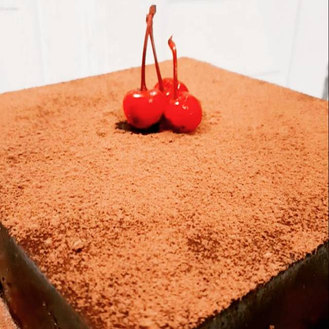 

Cake Birthday Tripple Chocolate