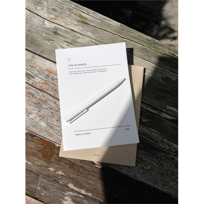 

Mai Nichi Weekly Planner / Diary / Daily Agenda