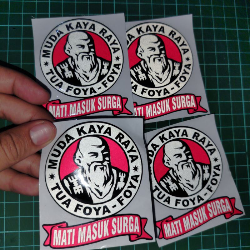 Cutting Sticker Orang Tua