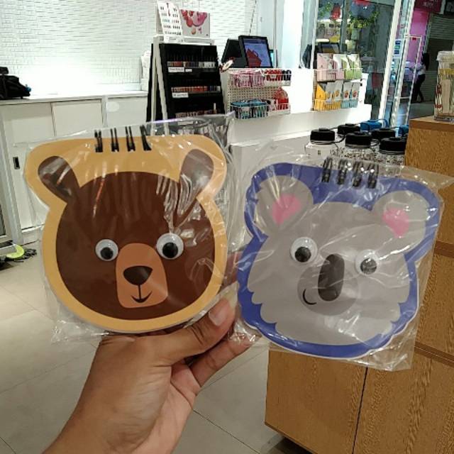 

Note book beruang dan koala miniso