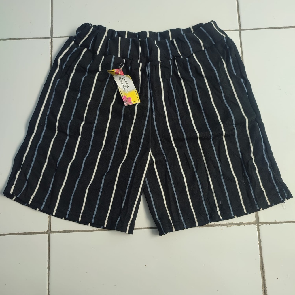 hotpants celana harian seksi bahan crepe muat BB 65Kg