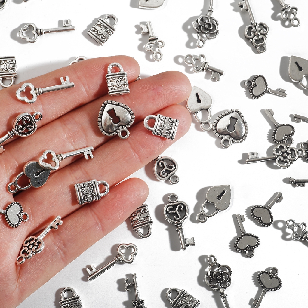 Liontin Bentuk Kunci Hati Lapis Perak Gaya Antik Untuk Membuat Perhiasan Kalung Gelang Handmade