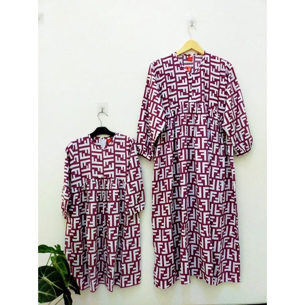 BAJU  ANAK RAYON/BAJU LEBARAN/COD/BAJU COPLE IBU ANAK/MIDI DRESS DEWASA ANAK/MIDI RAYON ANAK/MIDI WANITA TERBARU/KEMBARAN/XL/XXL/JUMBO/VIRAL/KEKINIAN/TERBARU/VIRAL/BAJU COPLE LEBARAN 2022 TERBARU