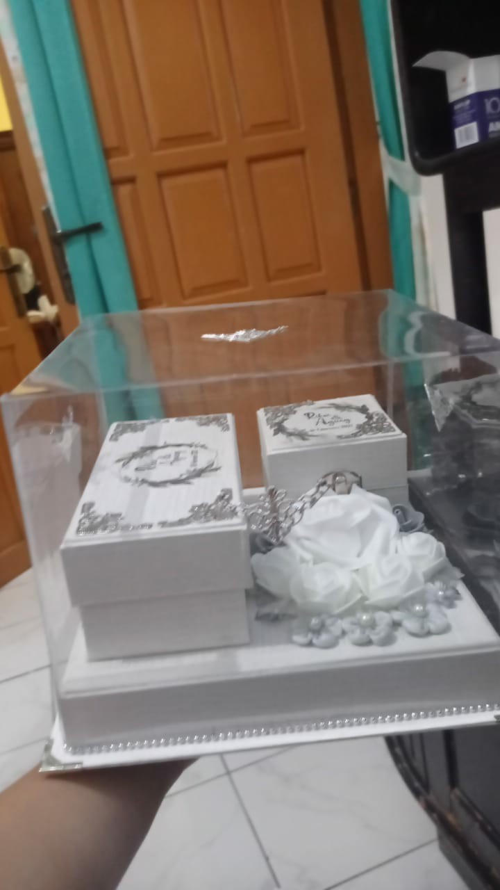 Tutup Mika 0,30 Untuk Penutup Box Cincin Dan Box Uang