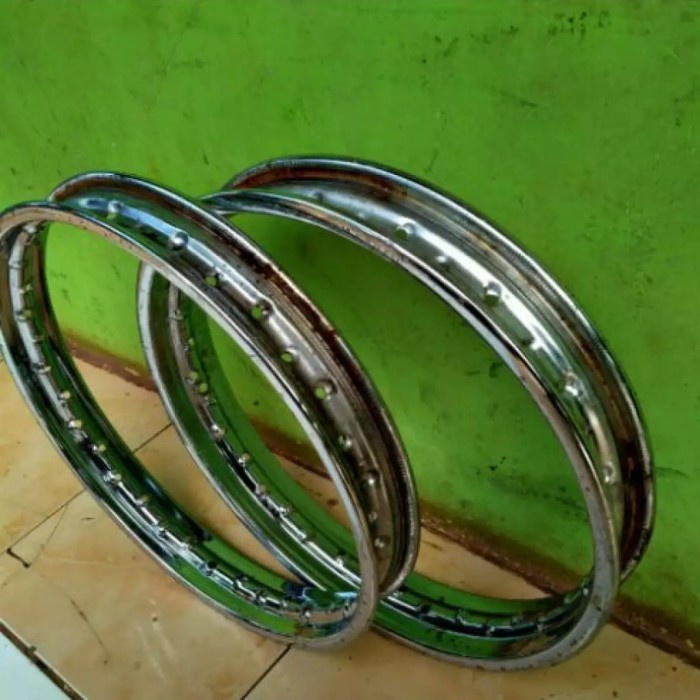 Daun velg merek DID ring 18