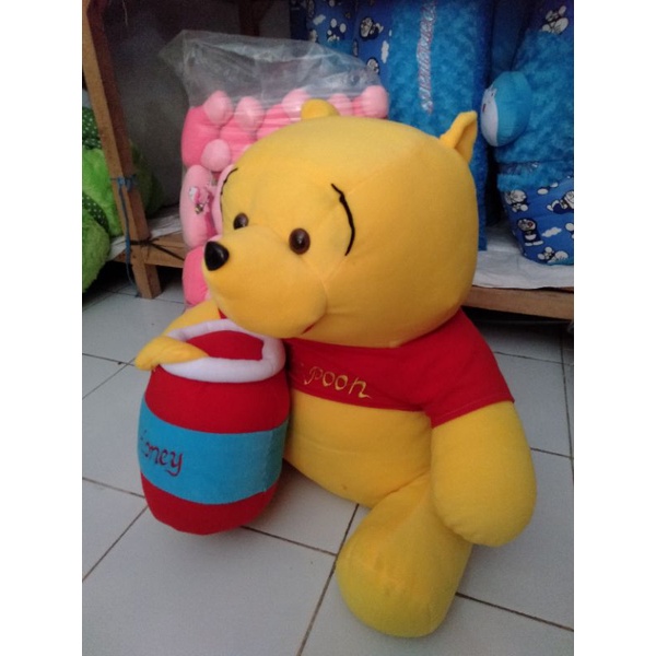 Boneka Winnie The Pooh Jumbo