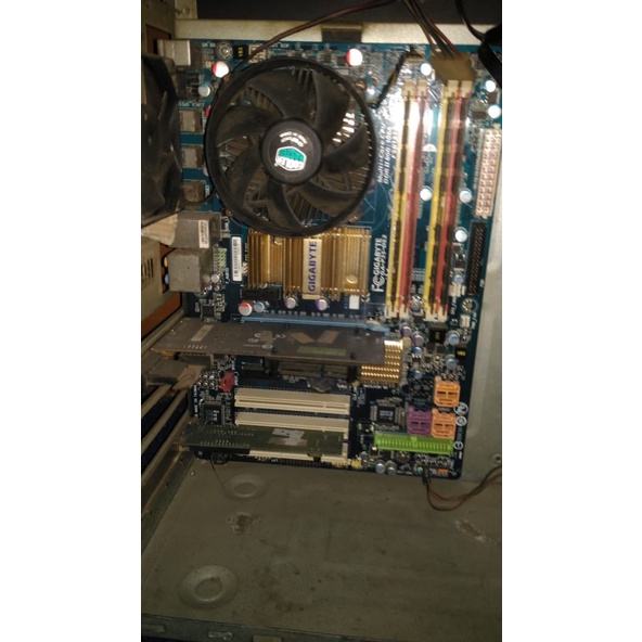 Moterboard Gigabyte GA-P35-DS3L Procesor C2D DAN RAM 4GB DDR2