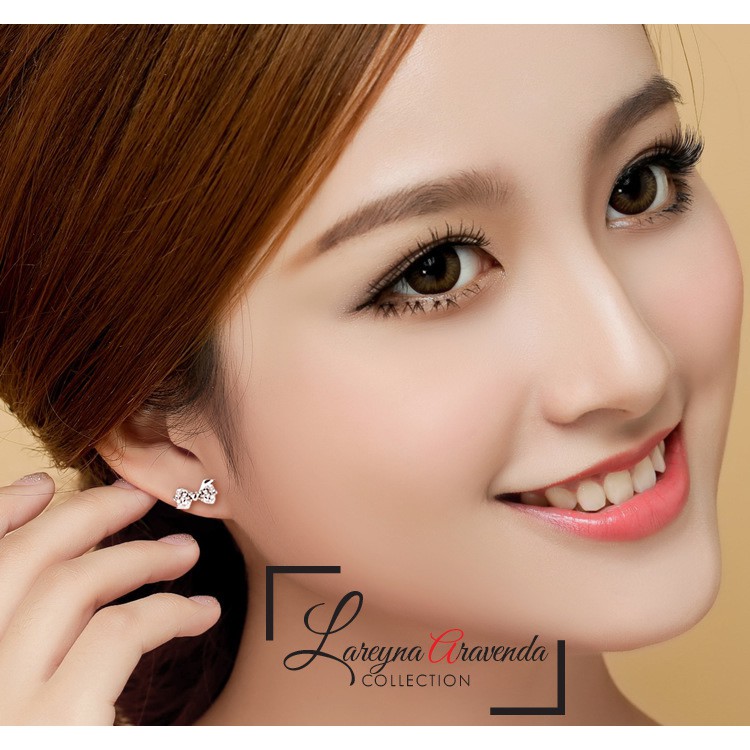 Anting Titanium Wanita Model Pita Kristal Crystal Unik AT029