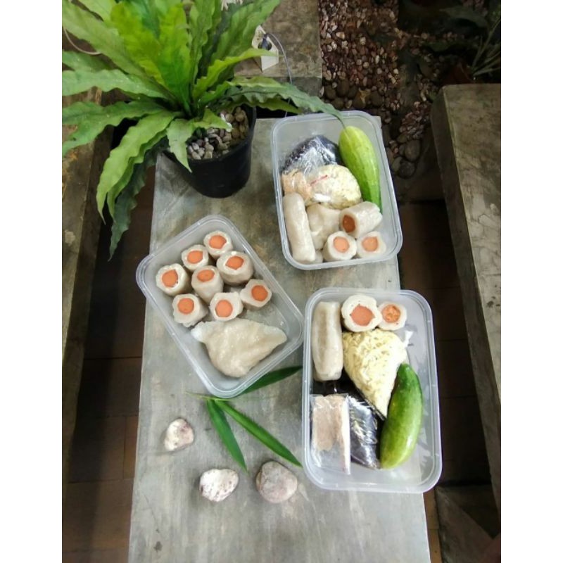 

Paket Pempek Palembang March's Kitchen