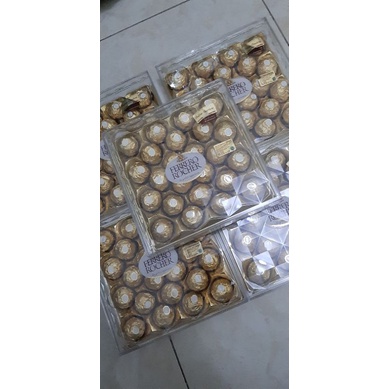 

FERRERO ROCHER T24 ( ISI 24PCS) COKELAT / FERERO T24 / FERRERO MURAH /