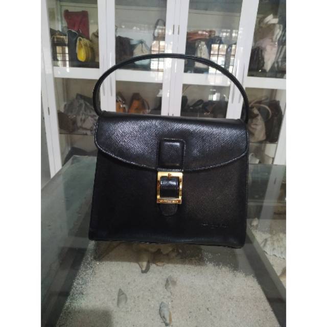 Valentino Rudy authentic hand bag