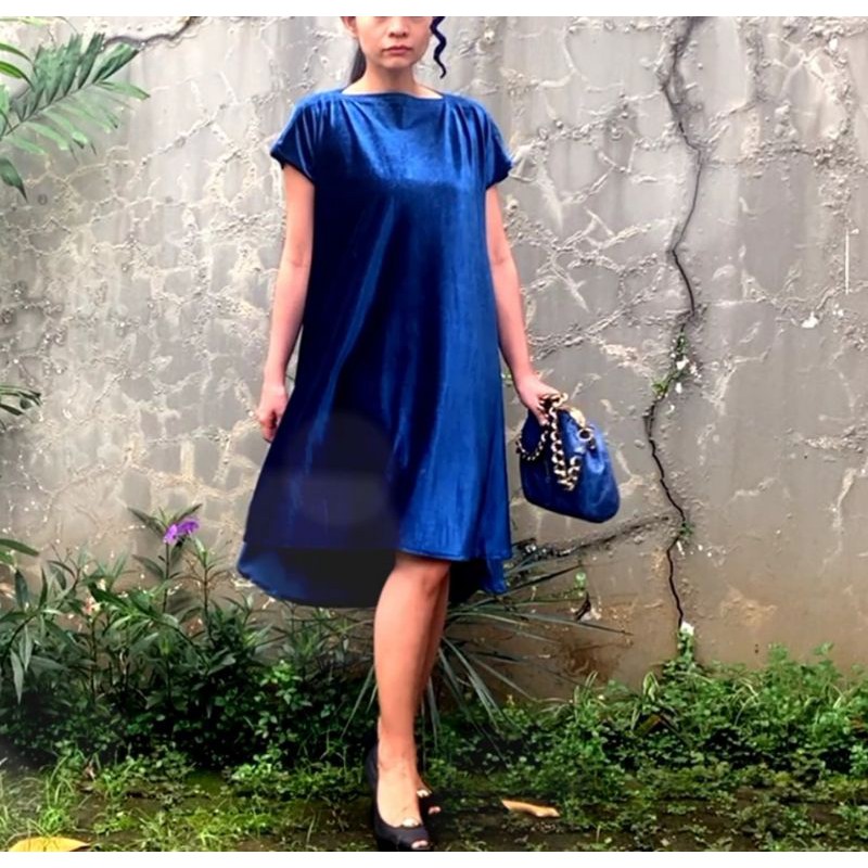 dress biru Victoria Beckham
