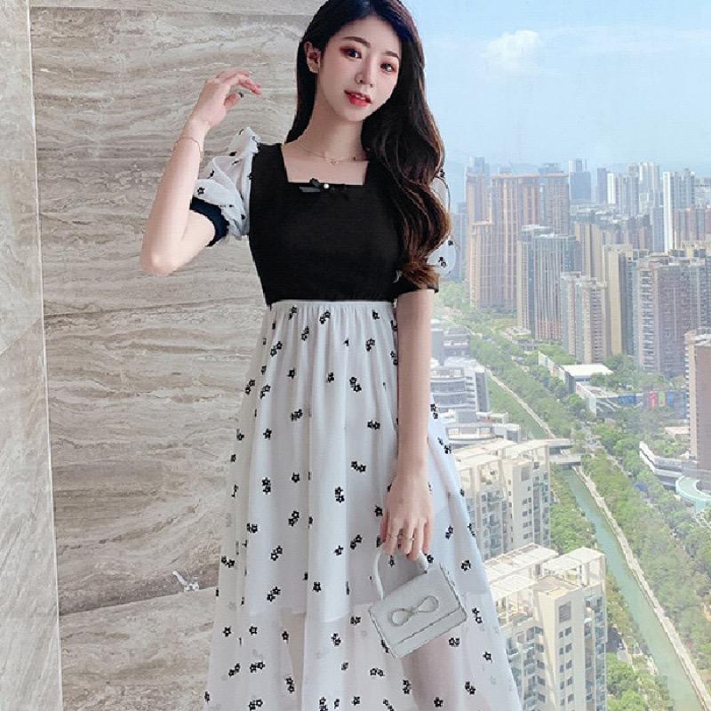 [littlecrab] Dress Square Neck Hitam Putih Dot Long Dress Atasan Hitam Karet Gaun Putih Motif Bunga Hitam Lengan Balon Pendek Simple Berkualitas Kasual Simply Korean Style