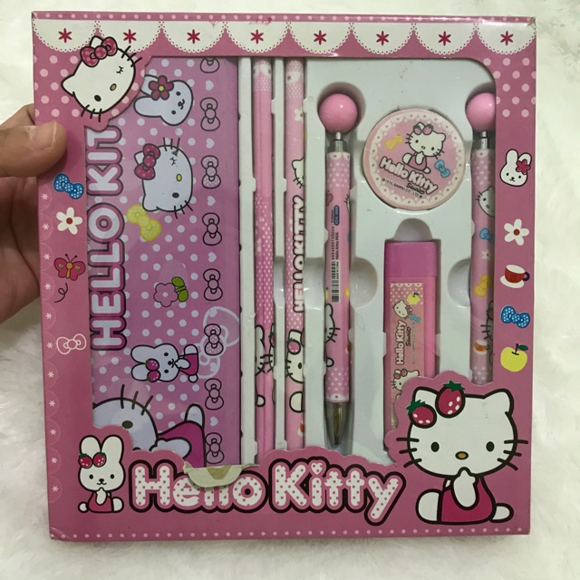 

Hello Kitty Stationary
