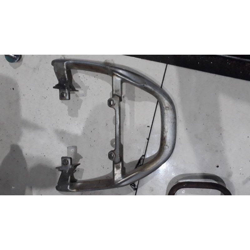 Begel belakang Honda tiger 2002-2005