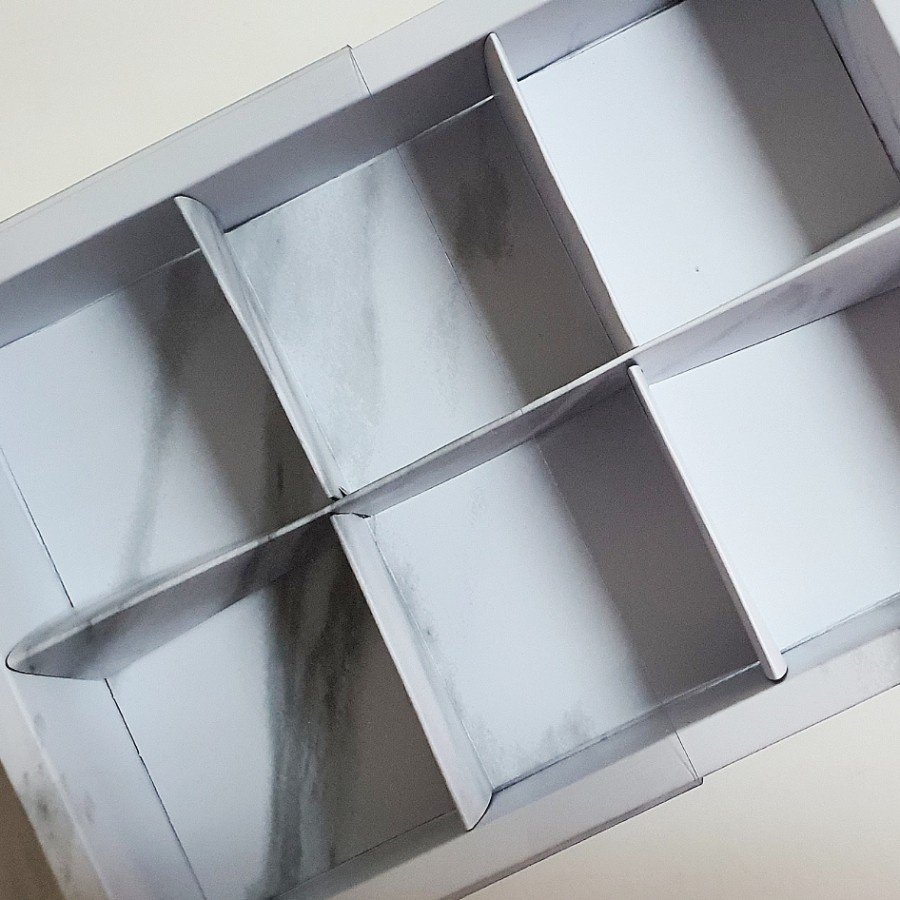 

(5 Pcs) Box Mika Marble Putih Sekat 6 Kotak Snack Dus Packaging Eggtart Nastar Fruit Pie Mini Pao Free Blank Hang Tag