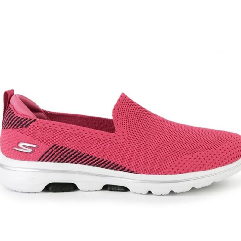 SKECHERS GO WALK 5