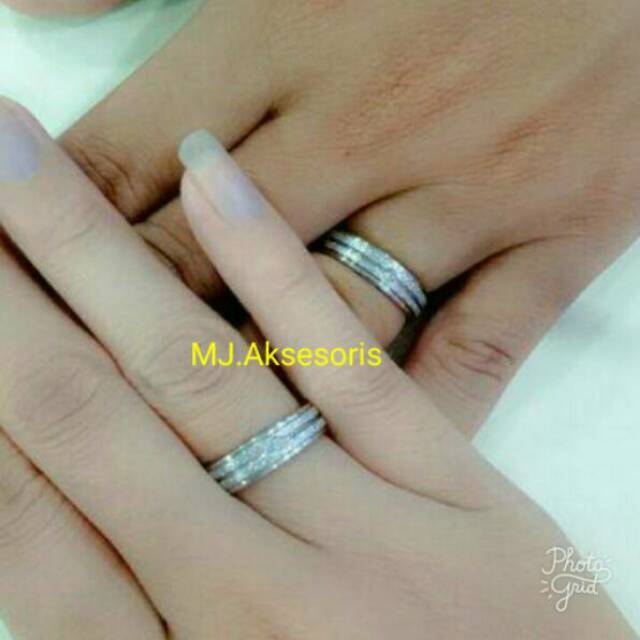 Harga Cincin Couple Putih Terbaik Cincin Aksesoris Fashion Juli 2021 Shopee Indonesia