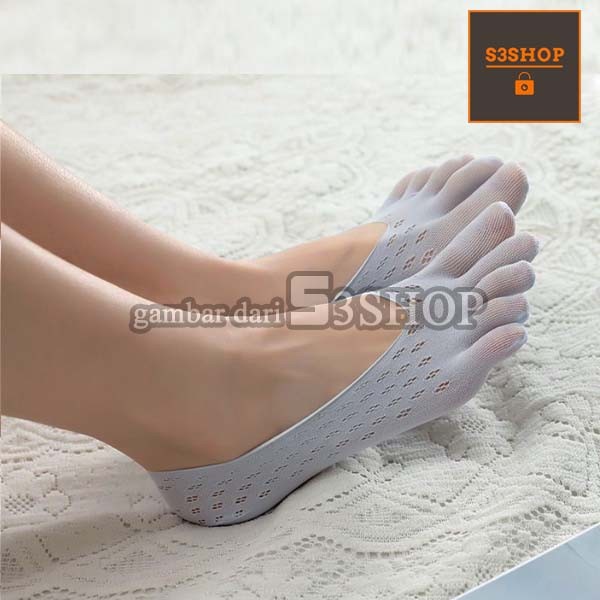 Kaos Kaki 5 Jari Invisible Hidden Socks Wanita Anti Slip Lecet Gel