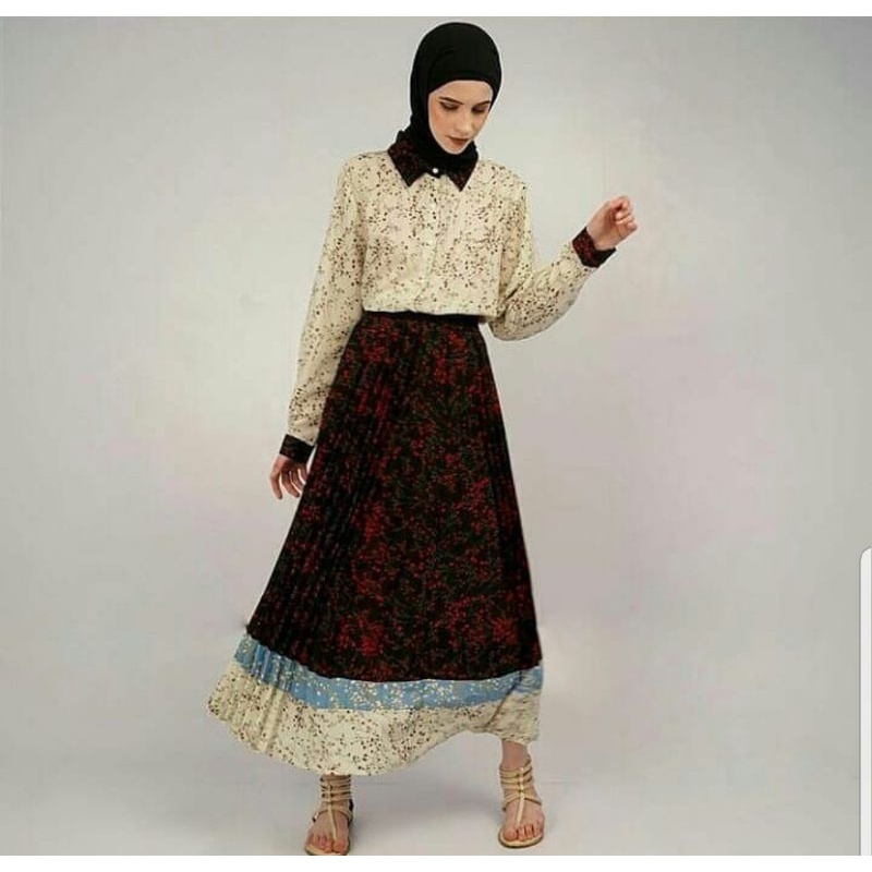 vivi zubedi chyclaa top n skirt size medium..preloved