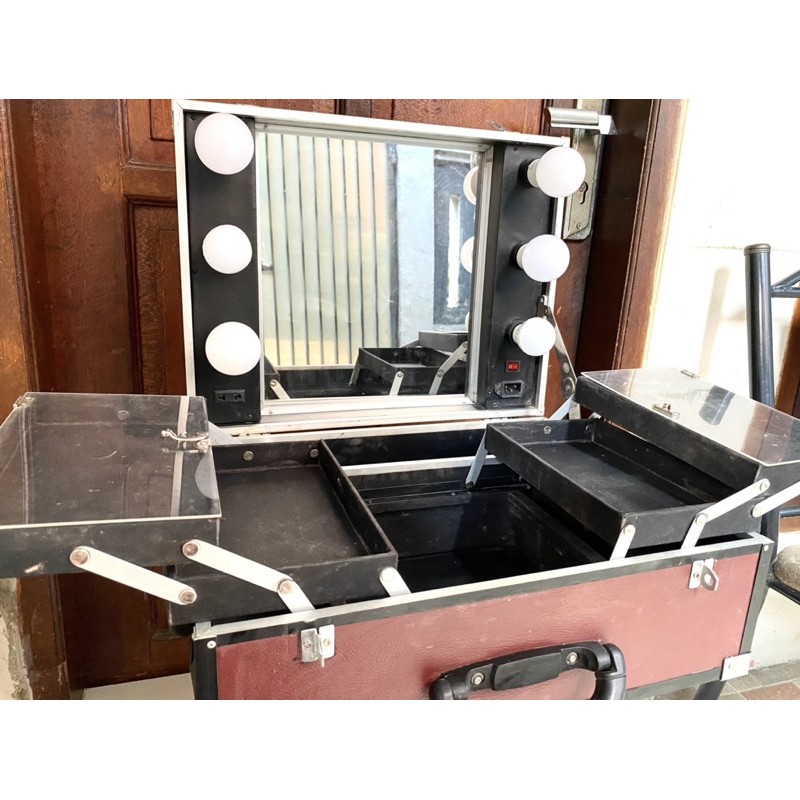 Koper Makeup Lampu Cabin Size
