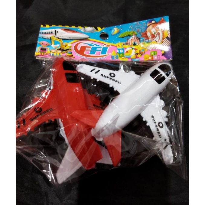 MAINAN PESAWAT TERBANG MINI