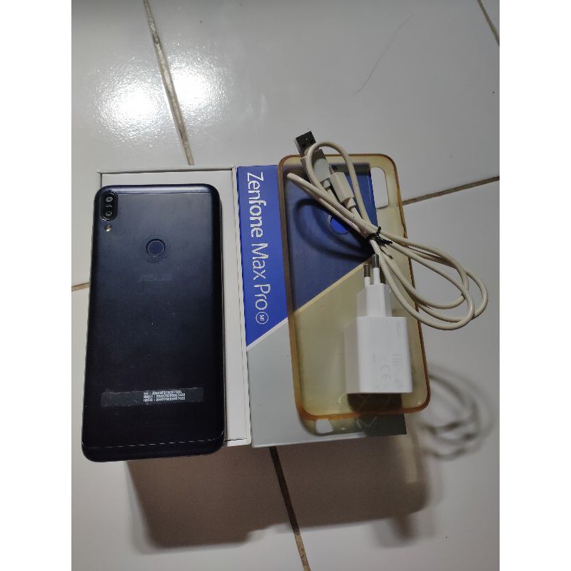 HP Asus Zenfone Max Pro M1 4/64 Bekas