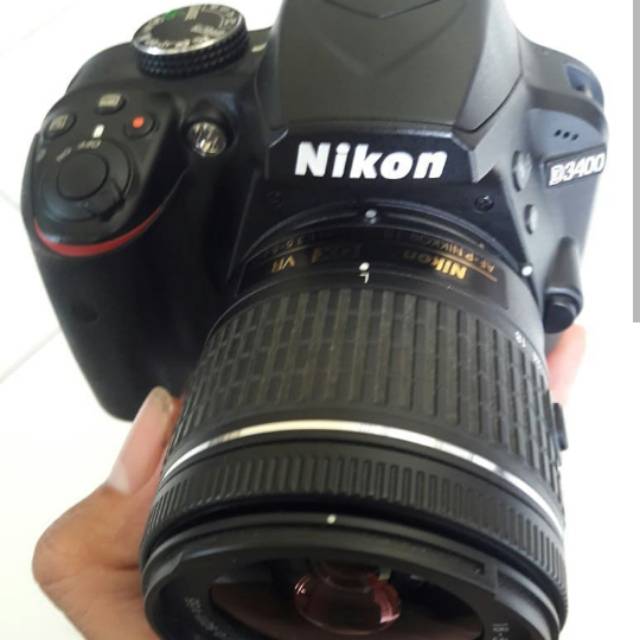 Nikon D3400