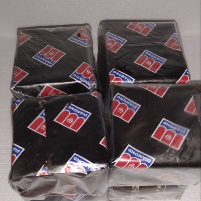 

DCC Diamond blok compound repack kurang lebih 240-250gram.