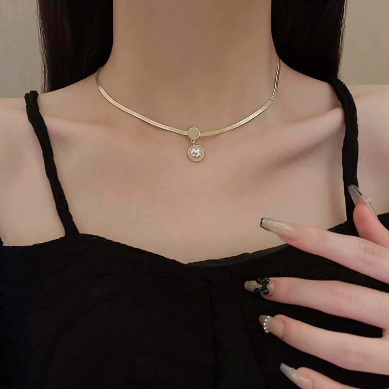 Kalung Choker Aksen Mutiara Untuk Wanita