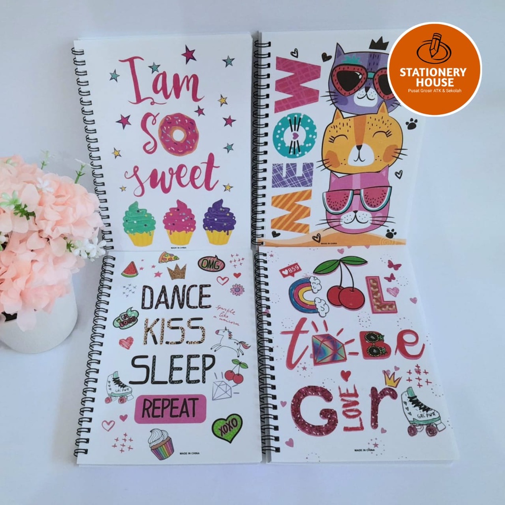 

Notebook A5 Karakter Lucu Motif Unik / Buku Catatan Karakter / Sketchbook