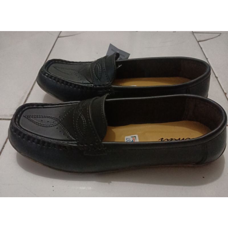 Sepatu Fantovel Wanita/Sepatu Sekolah/Sepatu Kerja