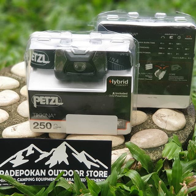 Headlamp PETZL Tikkina 250 Lumens Hybrid