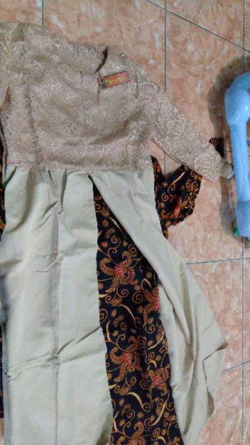 Maura Couple - Sania Ruffle Batik Couple Ori Ndoro Jowi Dnt Garansi Termurah Shopee - Batik Solo