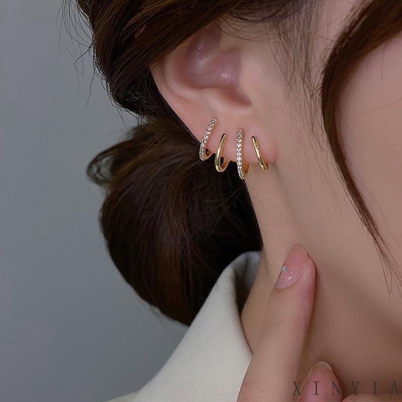 Anting Berlian Geometris Bahan Logam