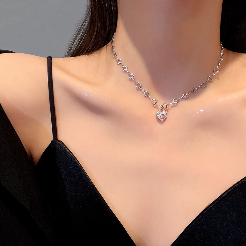 Kalung Rantai Dengan Liontin Hati Hias Berlian Zircon Warna Pink Untuk Wanita